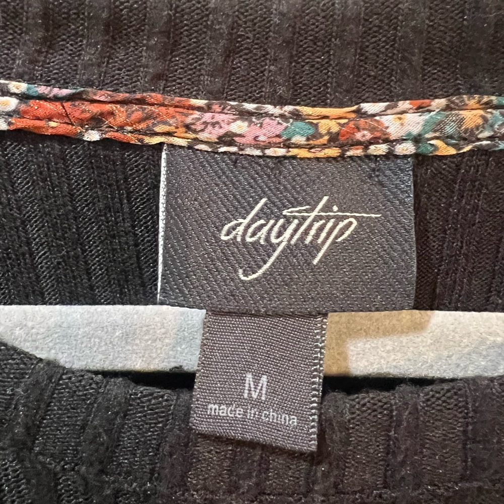 Daytrip Black Top with Floral Sleeves - Picture 2 of 5
